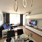 Apartament Prima